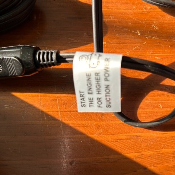 THISWORX Car Vacuum Cleaner - Picture 6 of 12